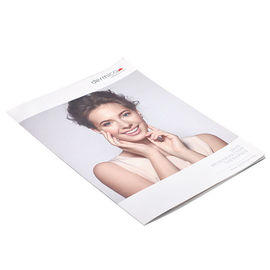 Concevez la colle en fonction du client de services d'impression de brochure liant avec la couture